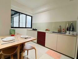 Lucky Plaza (D9), Apartment #536186611